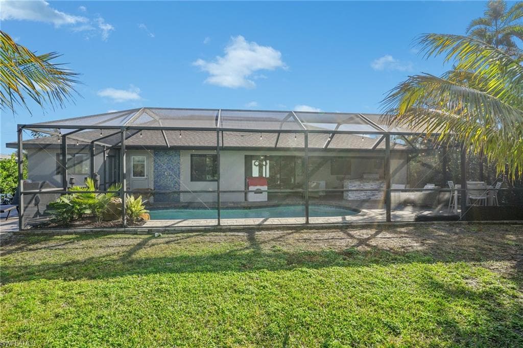 1710 Country Club Blvd, Cape Coral, FL 33990-32