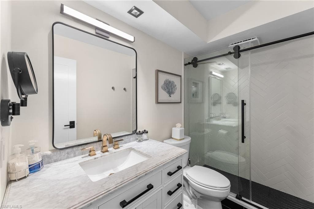 1686 Blue Point Ave B1, Naples, FL 34102-17