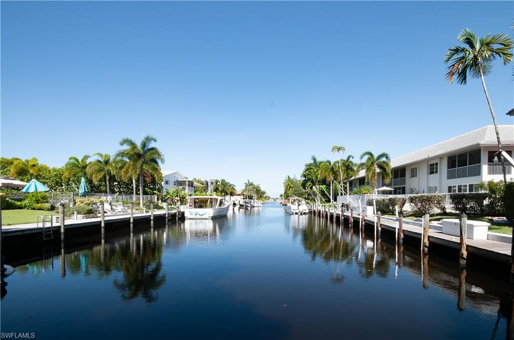 1686 Blue Point Ave B1, Naples, FL 34102-19