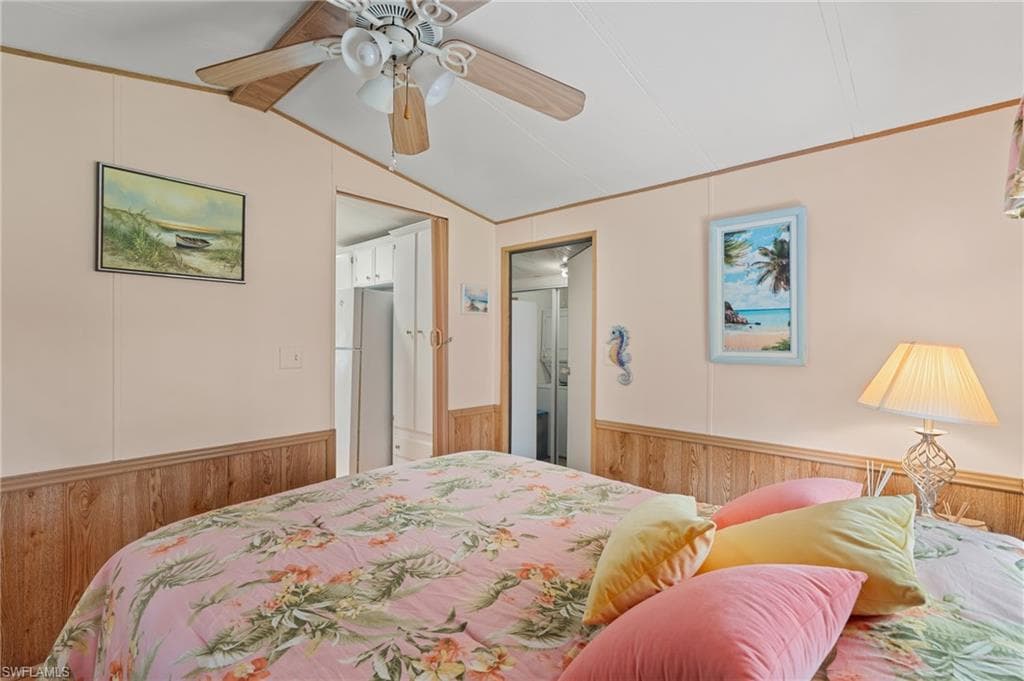 37 Bass Ln, Naples, FL 34114-10