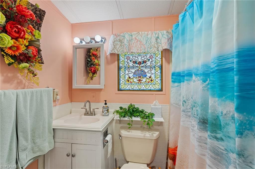 37 Bass Ln, Naples, FL 34114-11