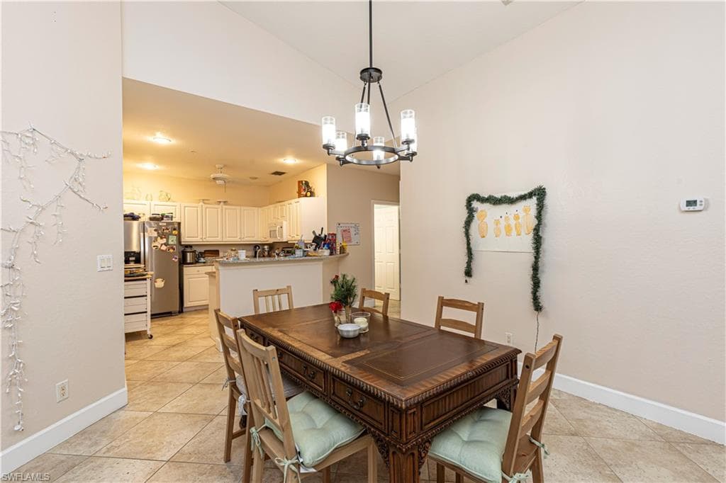 2120 Cay Lagoon Dr 222, Naples, Fl 34109-9