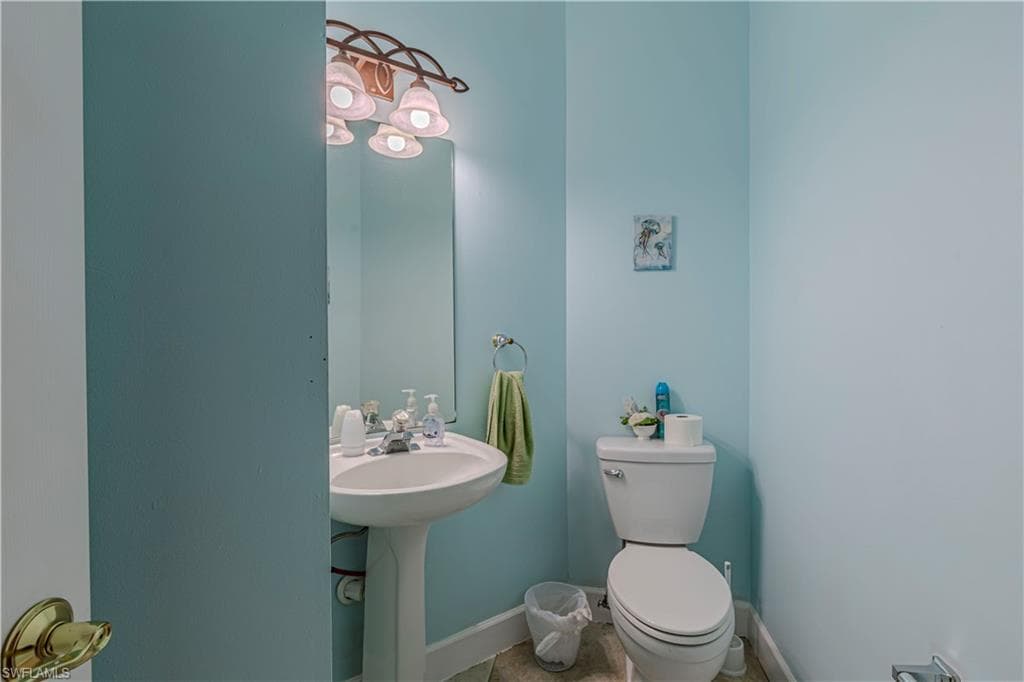2120 Cay Lagoon Dr 222, Naples, Fl 34109-18