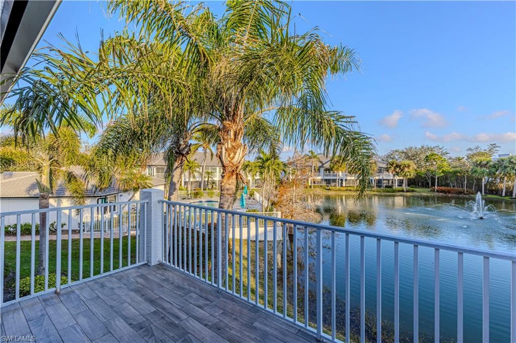 2120 Cay Lagoon Dr 222, Naples, Fl 34109-6