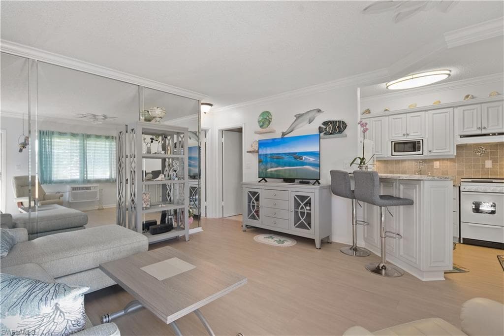 167 Collier Blvd G9, Marco Island, FL 34145-10