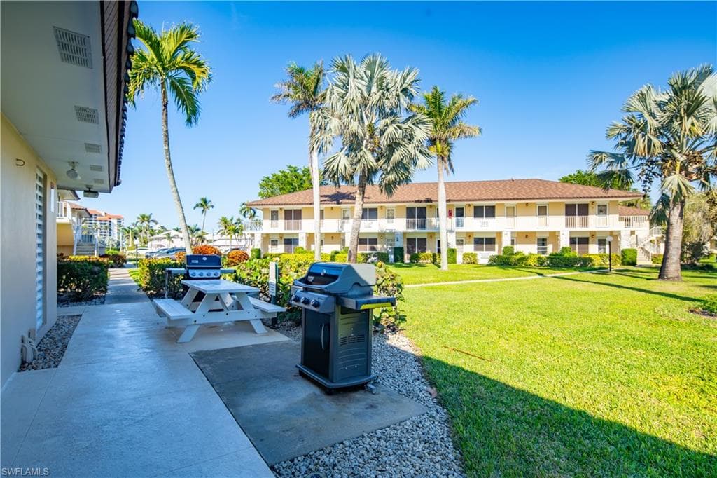 167 Collier Blvd G9, Marco Island, FL 34145-32