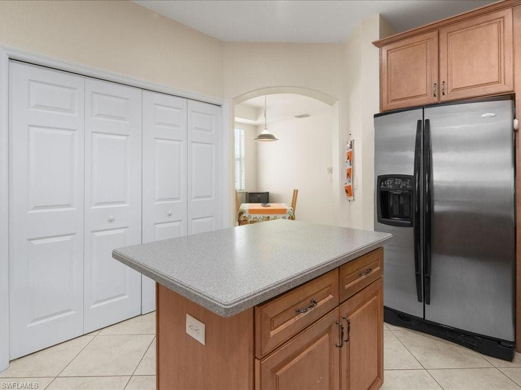 1646 Birdie Dr, Naples, FL 34120-13