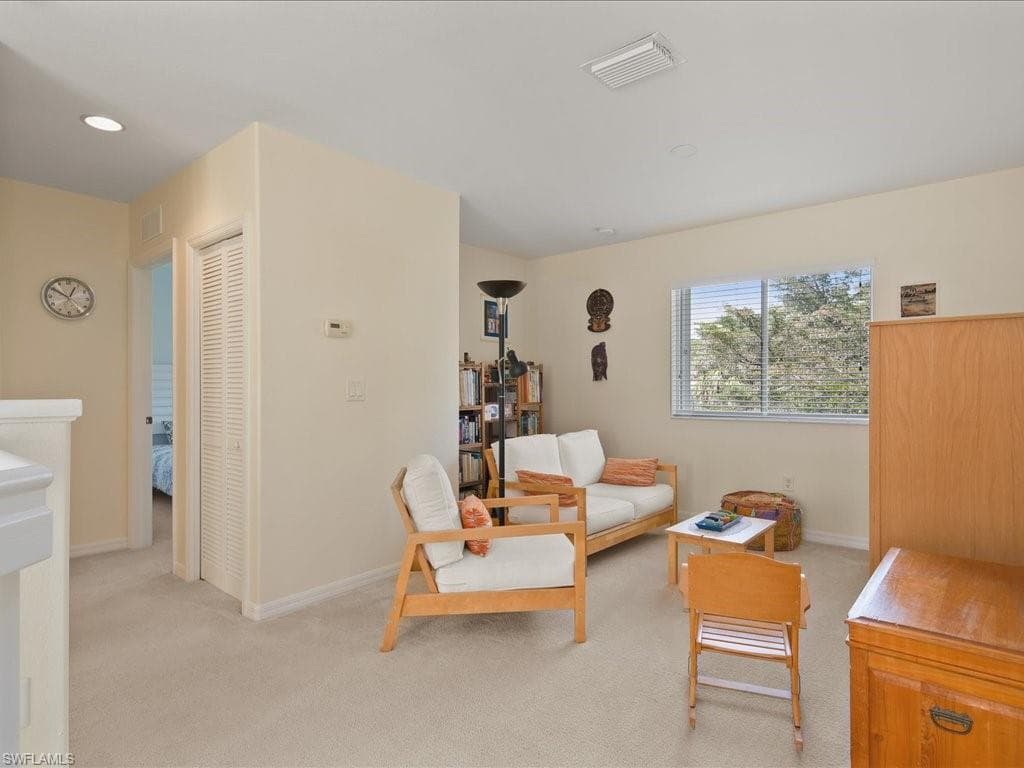 1646 Birdie Dr, Naples, FL 34120-18