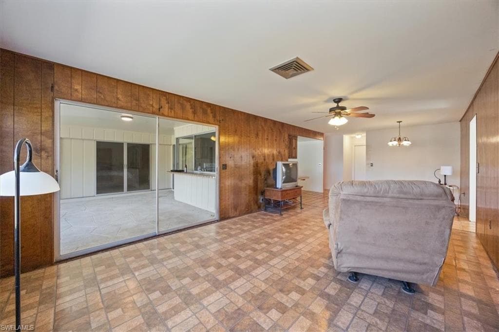 3929 Mohawk Pl, Naples, FL 34112-15