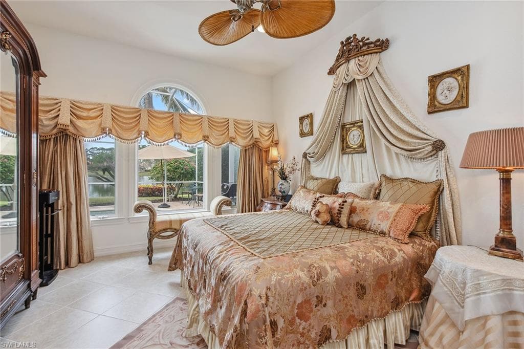 8469 Mallards Way, Naples, FL 34114-16