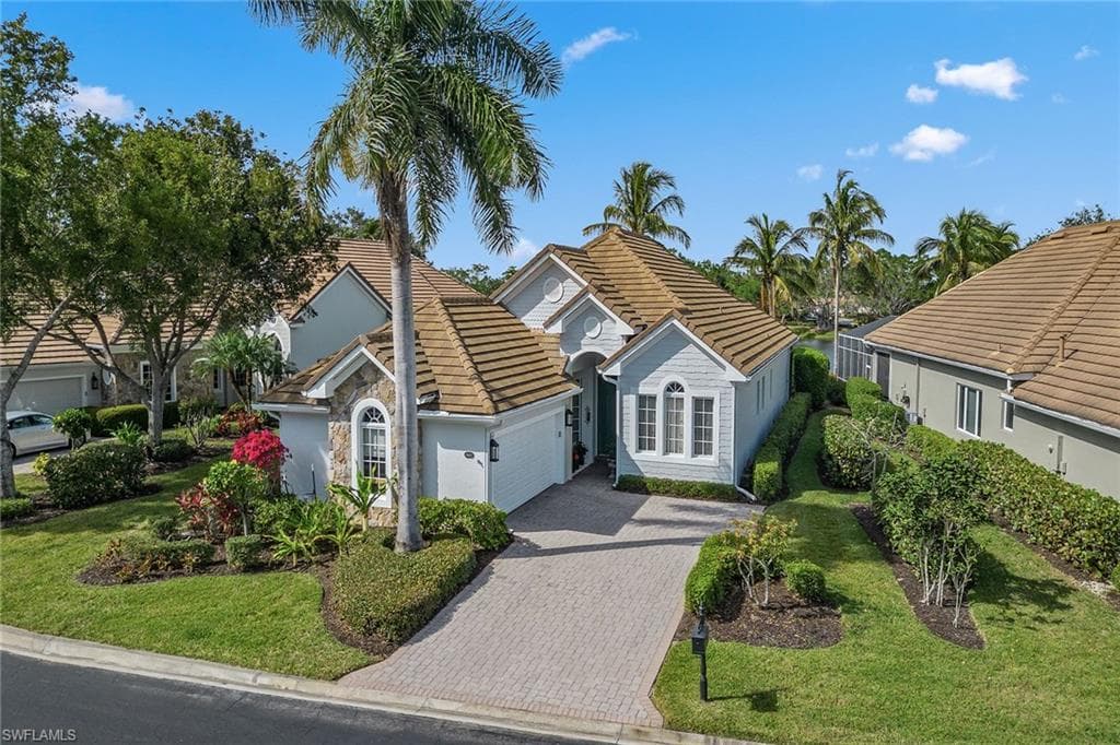 8469 Mallards Way, Naples, FL 34114-32