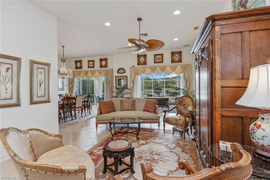8469 Mallards Way, Naples, FL 34114-6