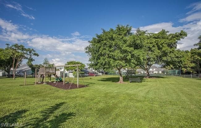 3418 Timberwood Cir 146-0, Naples, FL 34105-14