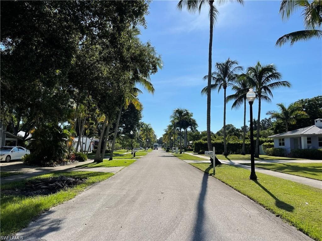 1223 Coconut Dr, Fort Myers, FL 33901-7