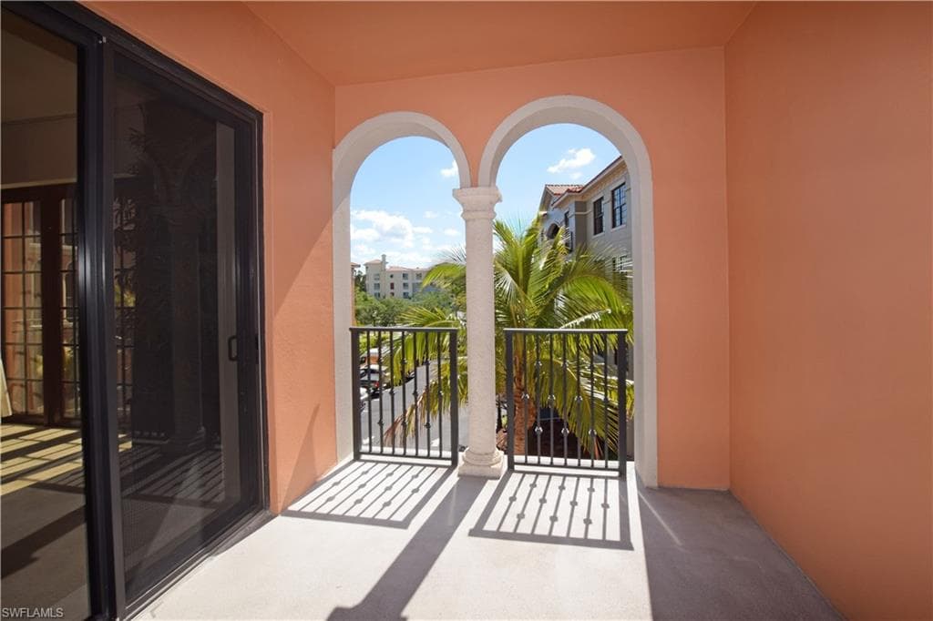 8010 Via Sardinia Way 4215, Estero, FL 33928-29