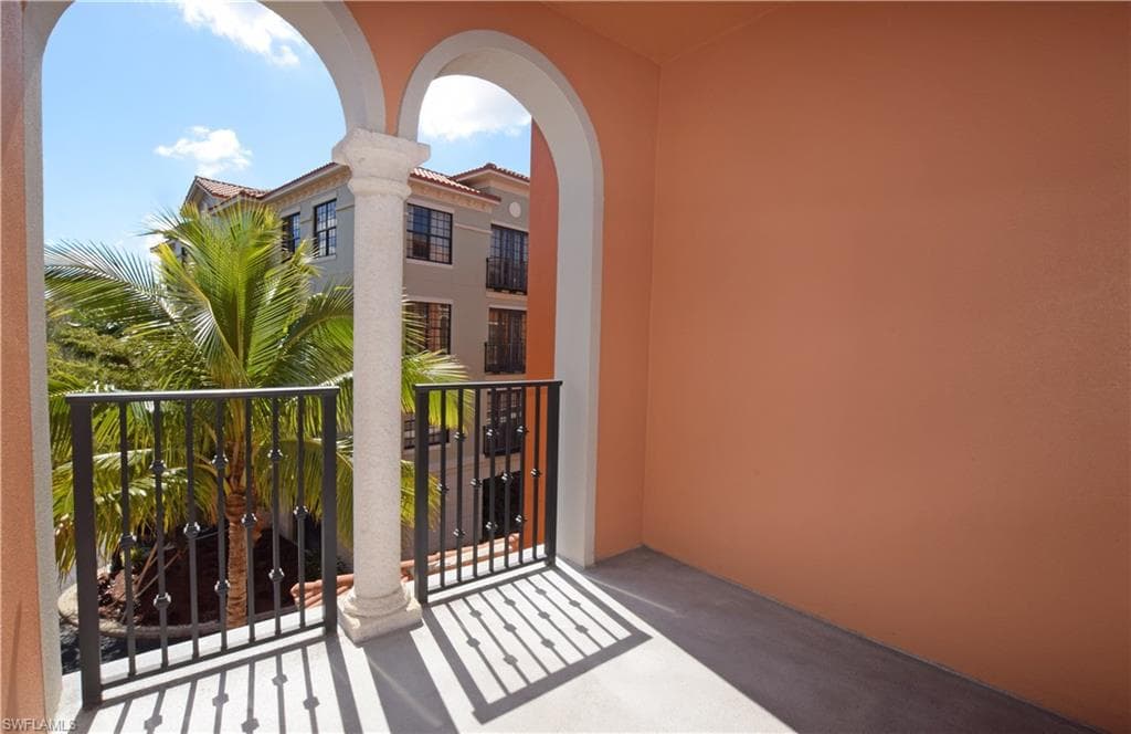 8010 Via Sardinia Way 4215, Estero, FL 33928-30