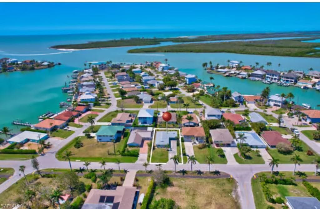 116 Capri Blvd, Naples, FL 34113-12