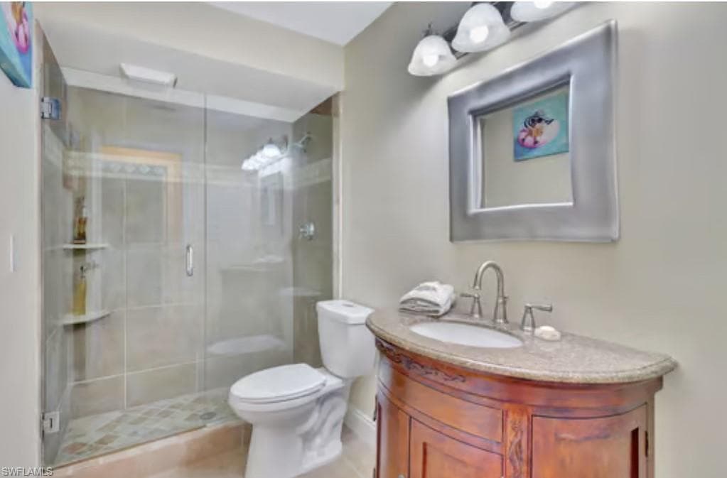 116 Capri Blvd, Naples, FL 34113-29