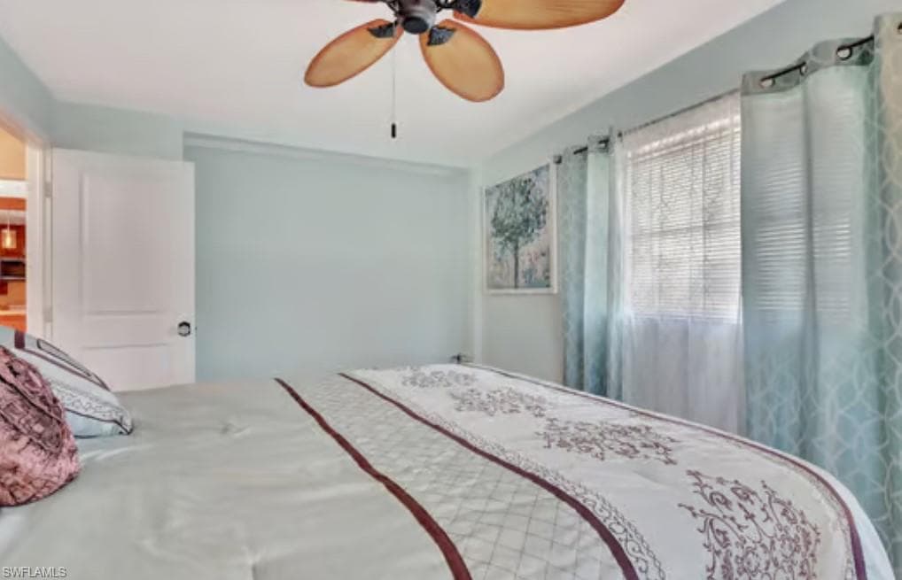 116 Capri Blvd, Naples, FL 34113-30