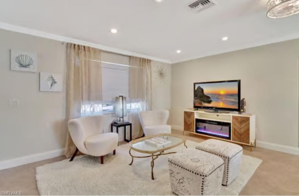 116 Capri Blvd, Naples, FL 34113-41