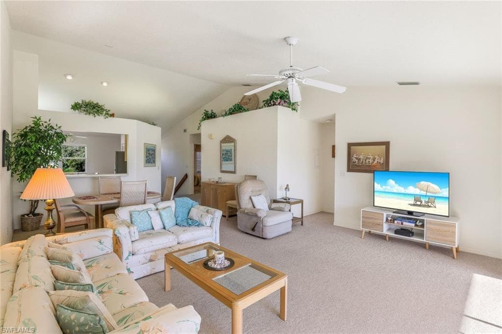 628 Woodshire Ln G4, Naples, FL 34105-9