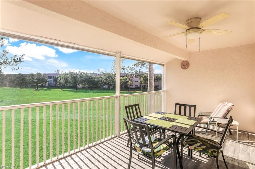 628 Woodshire Ln G4, Naples, FL 34105-25