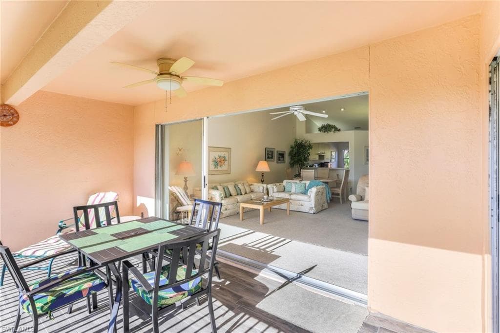 628 Woodshire Ln G4, Naples, FL 34105-26