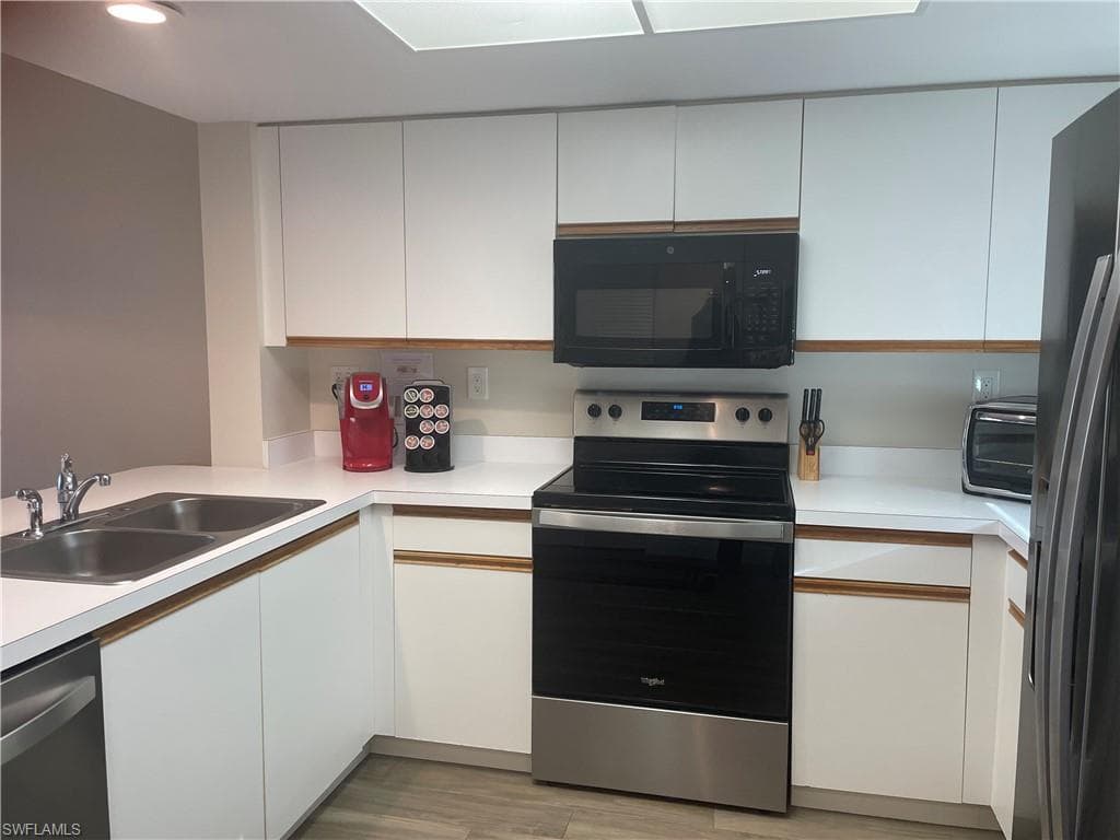 801 Collier Blvd N305, Marco Island, FL 34145-15