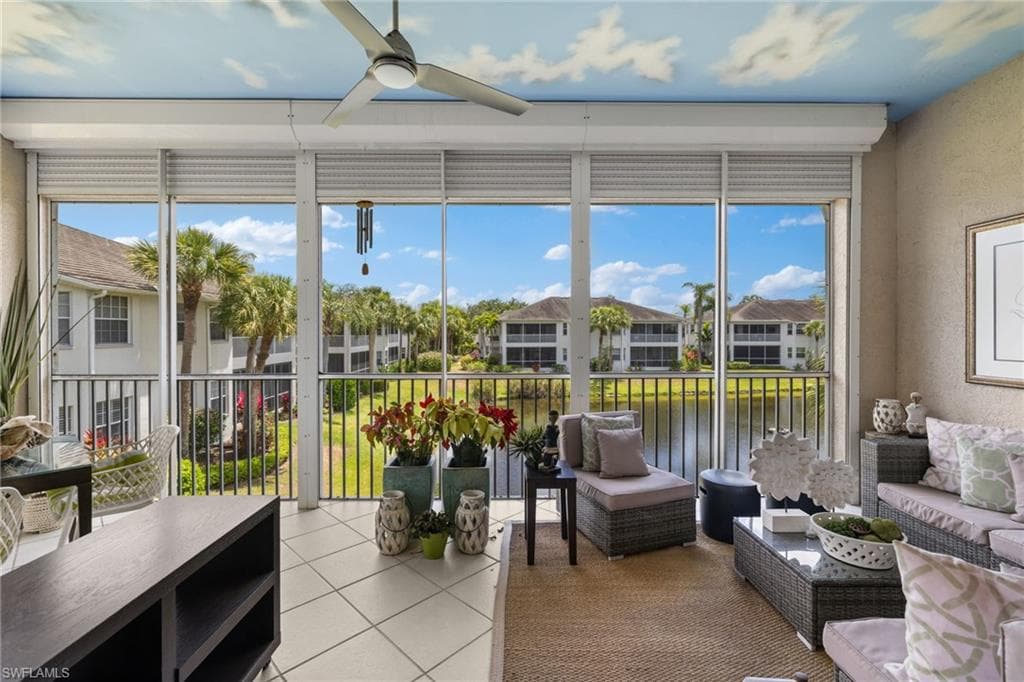 5060 Yacht Harbor Cir 201, Naples, FL 34112-25