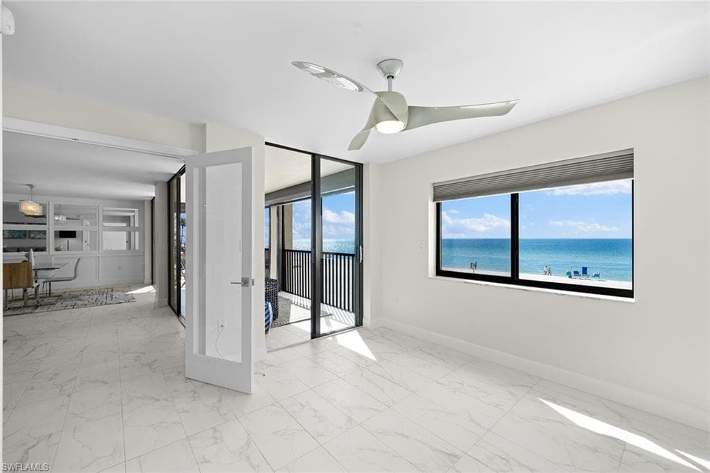 9715 Gulf Shore Dr 103, Naples, FL 34108-21