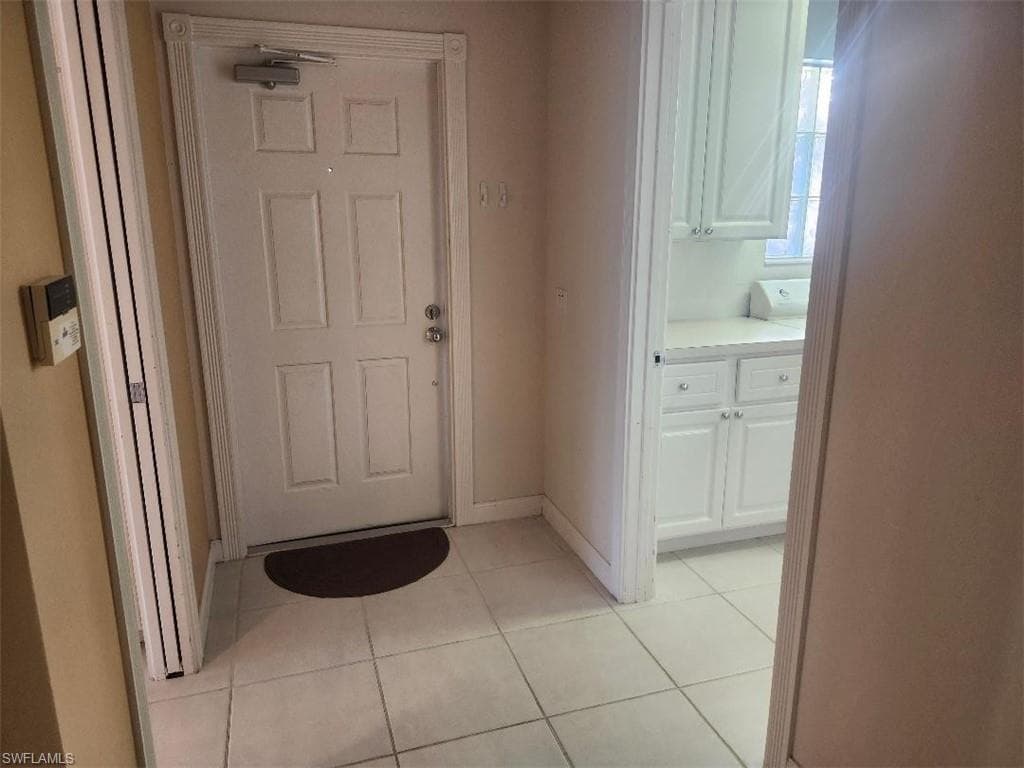4590 Ossabaw Way, Naples, FL 34119-5