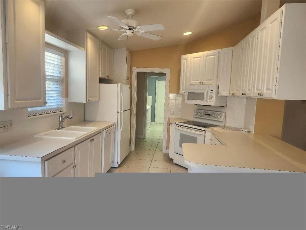 4590 Ossabaw Way, Naples, FL 34119-7