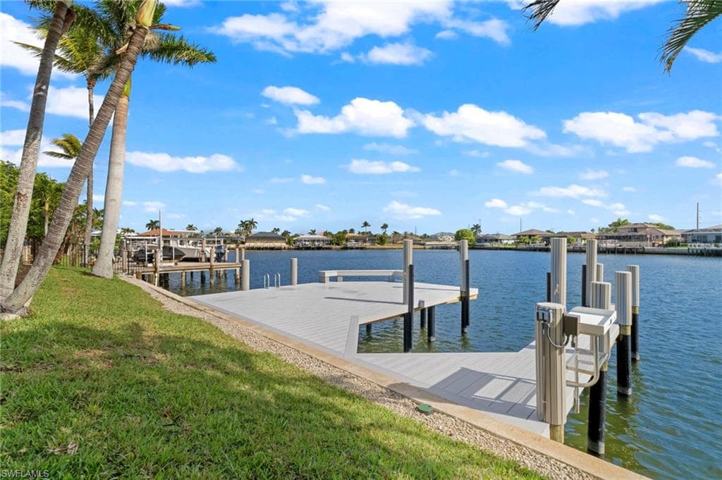 269 Sunflower Ct, Marco Island, FL 34145-31