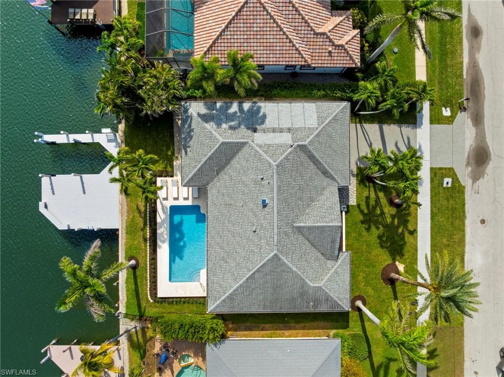 269 Sunflower Ct, Marco Island, FL 34145-33