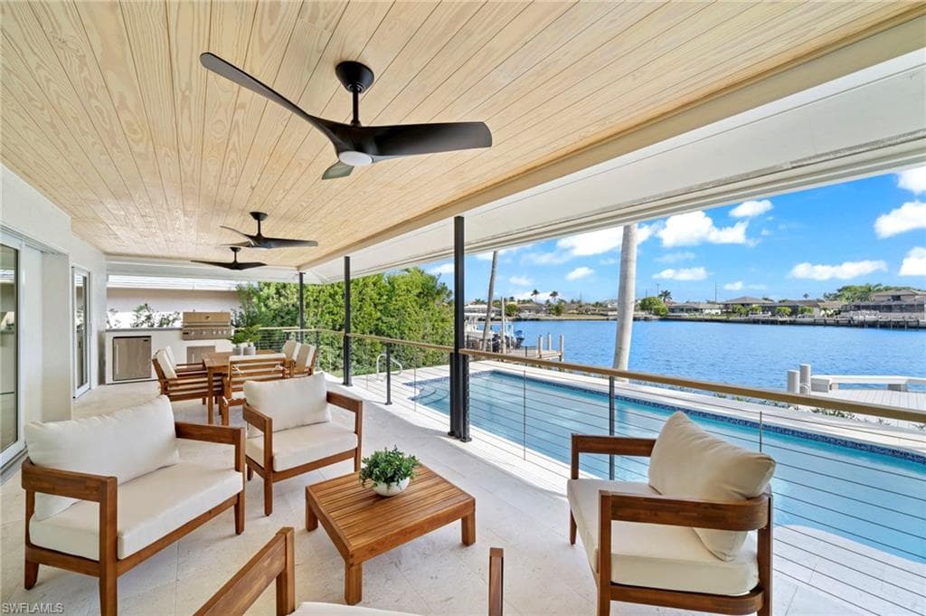269 Sunflower Ct, Marco Island, FL 34145-3