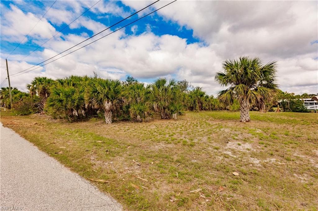 18286 Burkholder Cir, Port Charlotte, FL 33948-4