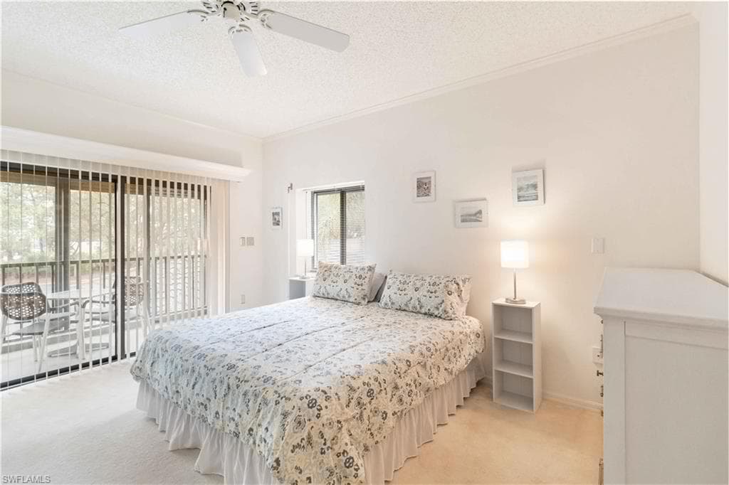 201 Arbor Lake Dr 205, Naples, FL 34110-21