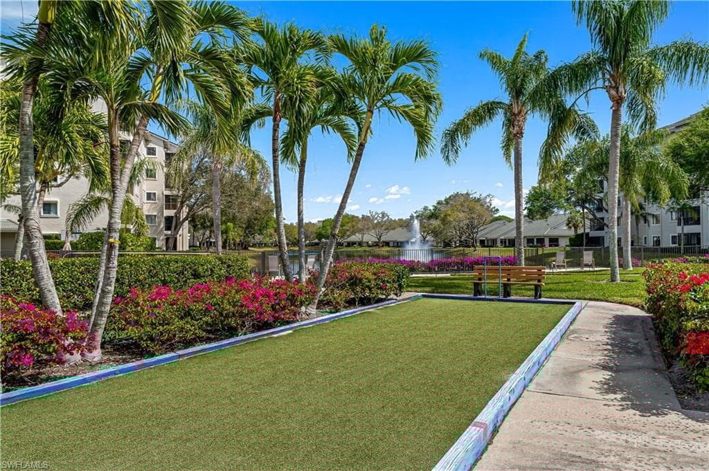 201 Arbor Lake Dr 205, Naples, FL 34110-39
