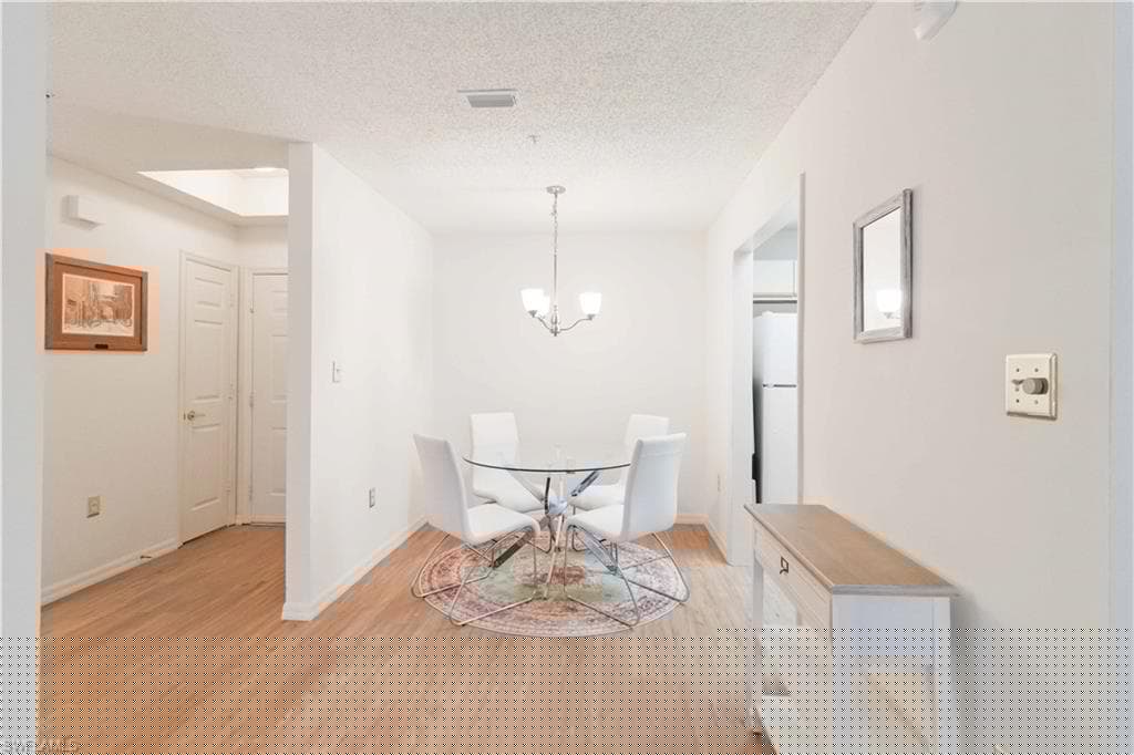 201 Arbor Lake Dr 205, Naples, FL 34110-5