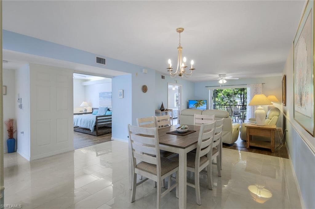 15515 Cedarwood Ln 201, Naples, FL 34110-15