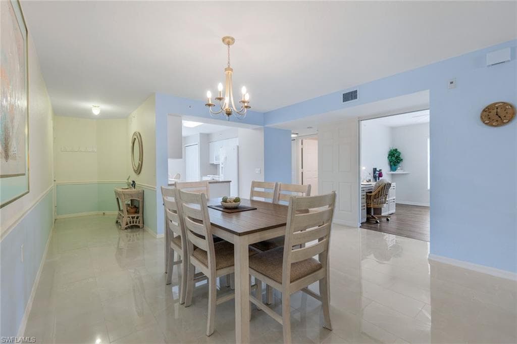 15515 Cedarwood Ln 201, Naples, FL 34110-16