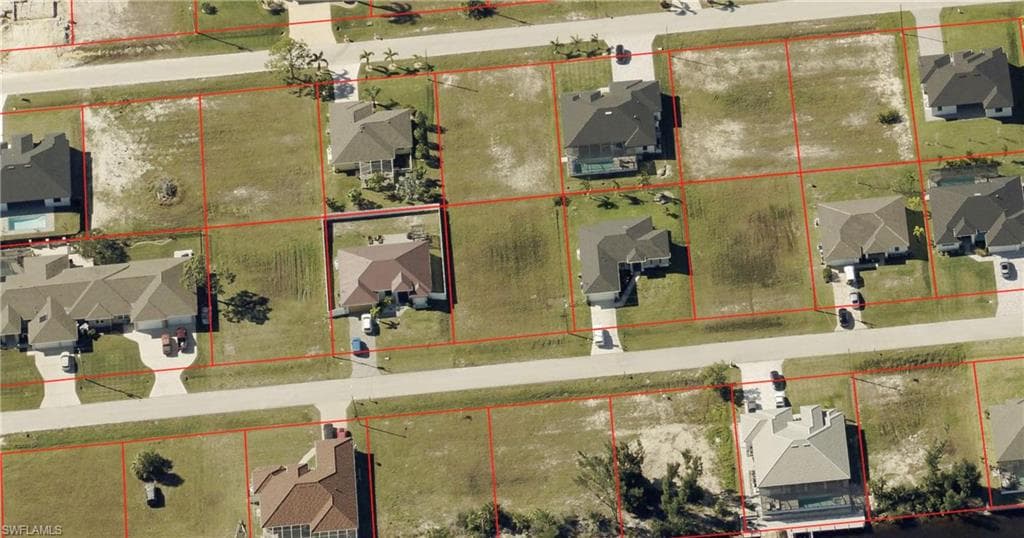 2340 38th Ave, Cape Coral, FL 33993-4