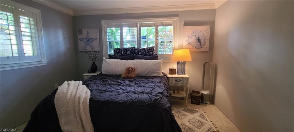 1890 Tarpon Rd, Naples, FL 34102-21