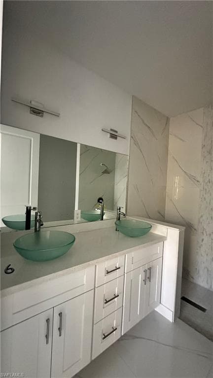 606 Ames St E, Lehigh Acres, FL 33974-12