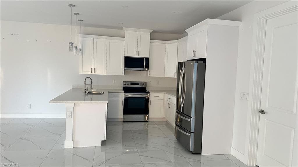 606 Ames St E, Lehigh Acres, FL 33974-14