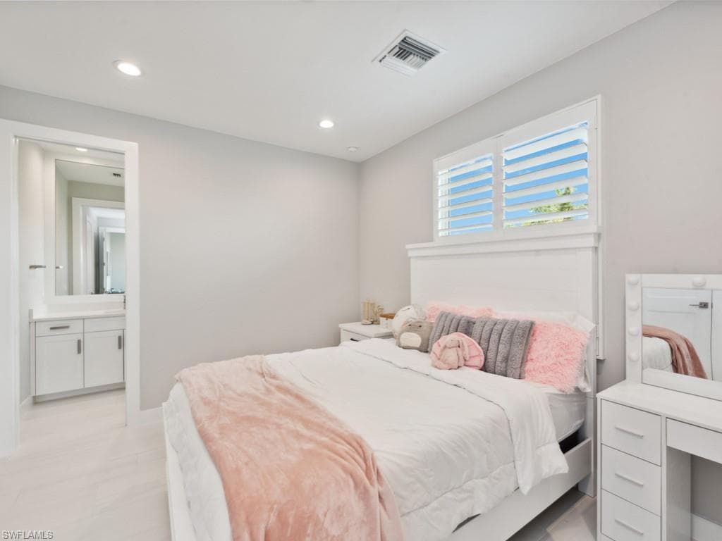 1400 Auburndale Ave, Marco Island, FL 34145-22