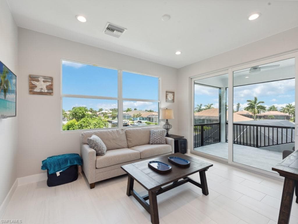 1400 Auburndale Ave, Marco Island, FL 34145-24