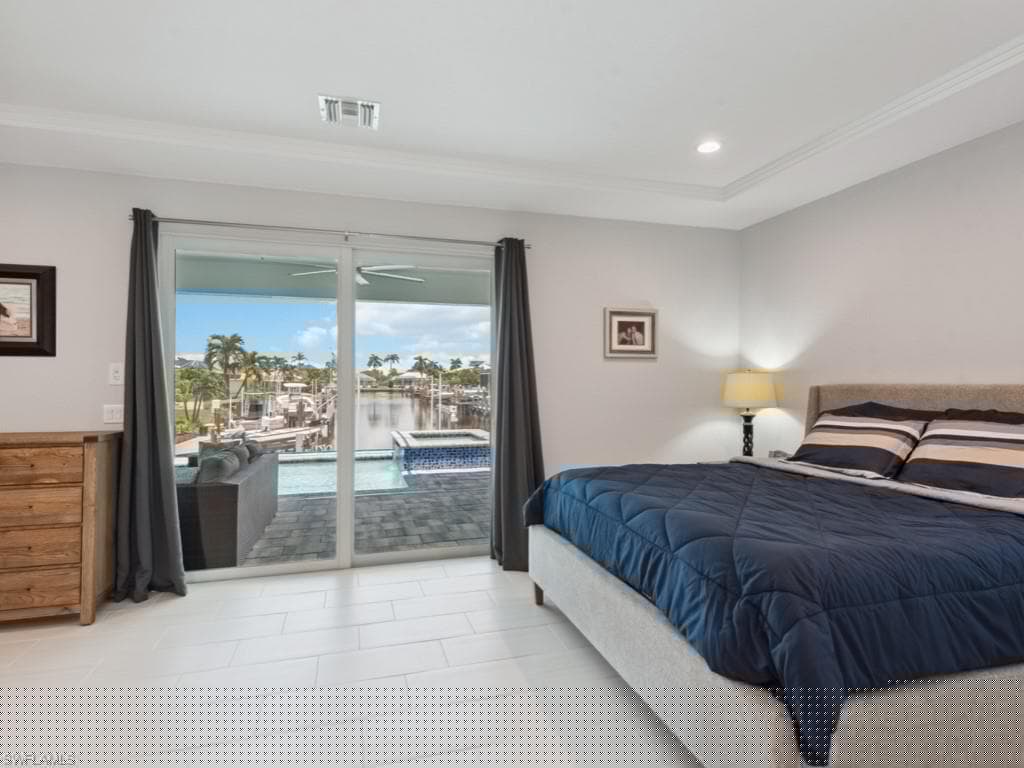 1400 Auburndale Ave, Marco Island, FL 34145-26