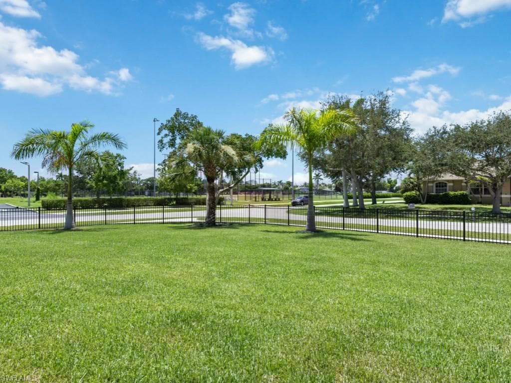1400 Auburndale Ave, Marco Island, FL 34145-41
