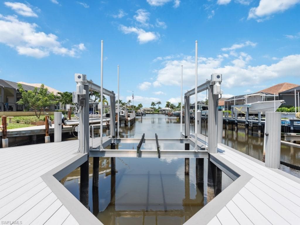 1400 Auburndale Ave, Marco Island, FL 34145-6